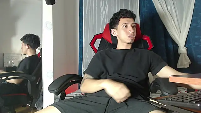 stevenSEX123 online show from November 11, 2025, 5:13 am