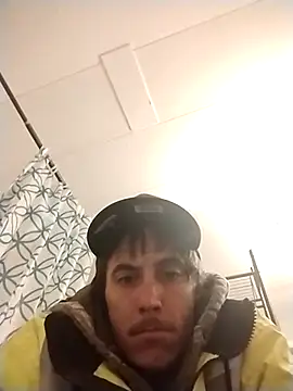 Snapshot of tuRb0420 chatting on December 16, 2025, 3:33 am tuRb0420 online show from December 16, 2025, 3:33 am