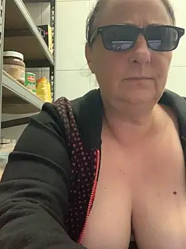 Snapshot of eroticjessitop chatting on March 18, 2025, 10:48 pm eroticjessitop online show from March 18, 2025, 10:48 pm