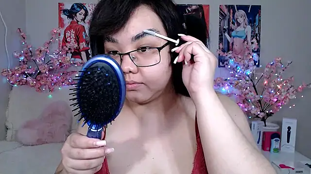 Moertomlly online show from April 17, 2026, 4:15 am