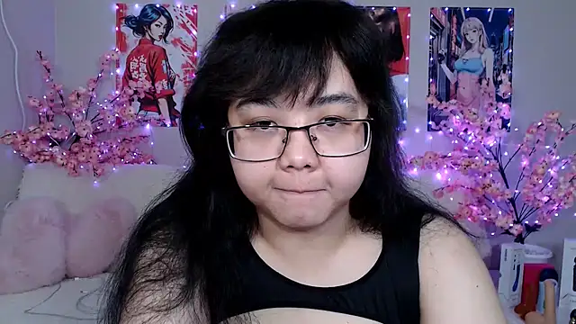 Moertomlly online show from April 12, 2026, 3:43 am