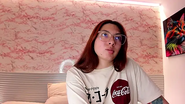 MilaaL online show from December 16, 2025, 7:29 pm