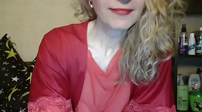 Snapshot of Natasha_Nannette chatting on March 7, 2025, 8:22 pm Natasha Nannette online show from March 7, 2025, 8:22 pm