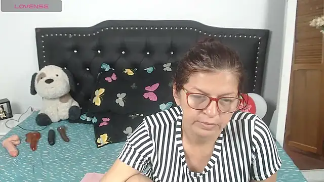 jellyfishhot online show from March 1, 2025, 2:04 am