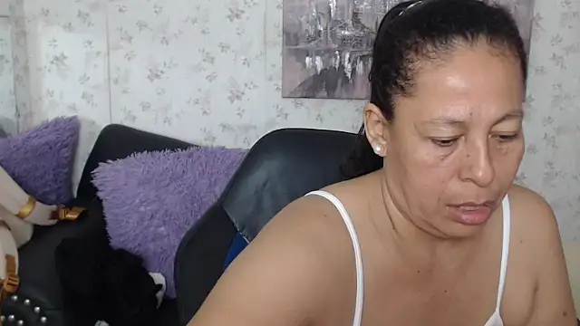Snapshot of mature_martina chatting on June 28, 2026, 8:53 am mature martina online show from June 28, 2026, 8:53 am