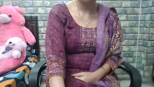 Sexy iknoor online show from November 25, 2025, 4:13 am