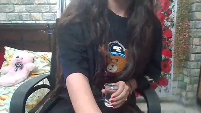 Sexy iknoor online show from April 6, 2026, 5:19 am