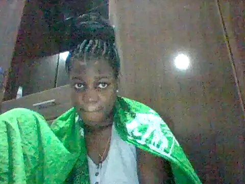 Alessandrajenna online show from April 9, 2026, 9:21 pm