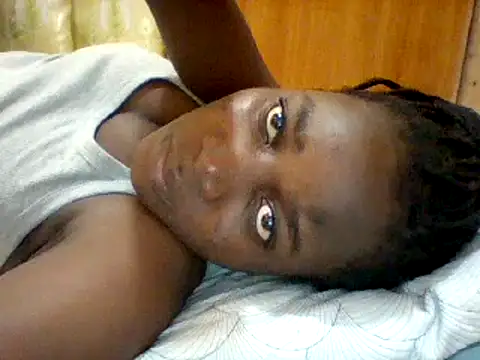 Snapshot of Alessandrajenna chatting on March 20, 2025, 1:15 pm Alessandrajenna online show from March 20, 2025, 1:15 pm