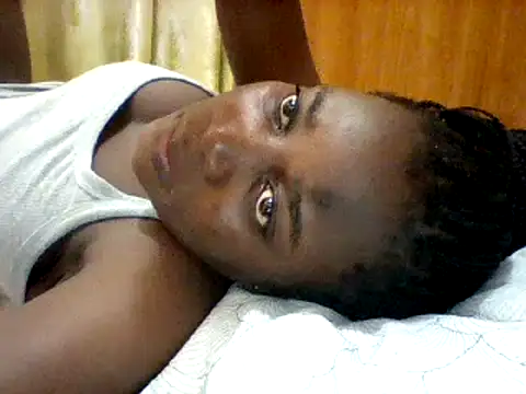 Snapshot of Alessandrajenna chatting on March 12, 2025, 12:36 pm Alessandrajenna online show from March 12, 2025, 12:36 pm