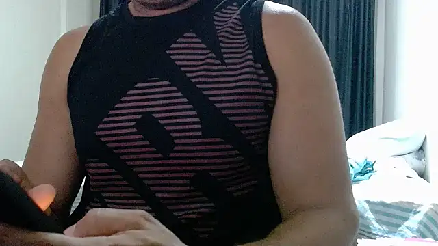 Snapshot of danilostorm7 chatting on November 30, 2025, 9:15 pm danilostorm7 online show from November 30, 2025, 9:15 pm