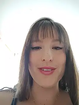 Snapshot of Belly_Rosse chatting on July 16, 2026, 2:03 pm Belly Rosse online show from July 16, 2026, 2:03 pm