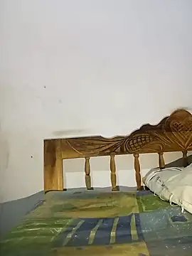 kaiz0217 online show from February 15, 2025, 7:06 pm