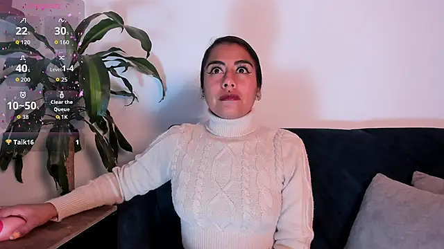 Snapshot of im_amber chatting on November 6, 2025, 1:48 pm im amber online show from November 6, 2025, 1:48 pm