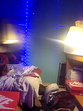 Snapshot of deepstroker42071 chatting on January 3, 2025, 1:24 pm deepstroker42071 online show from January 3, 2025, 1:24 pm