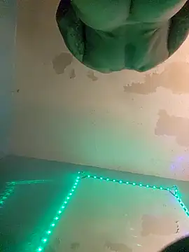 Snapshot of deepstroker42071 chatting on February 6, 2025, 1:10 pm deepstroker42071 online show from February 6, 2025, 1:10 pm