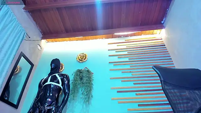 Snapshot of sofiaa_ebony chatting on November 27, 2025, 1:22 pm sofiaa ebony online show from November 27, 2025, 1:22 pm