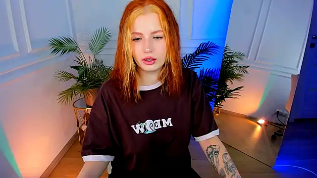 Snapshot of Mira__Blush chatting on November 16, 2025, 8:46 pm Mira Blush online show from November 16, 2025, 8:46 pm