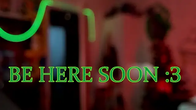 Sunny Mouse  online show from December 18, 2025, 6:23 pm