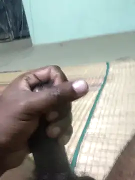 Snapshot of SILENT_FUCKER_01 chatting on March 11, 2025, 6:08 pm SILENT FUCKER 01 online show from March 11, 2025, 6:08 pm