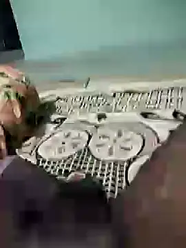 Snapshot of SILENT_FUCKER_01 chatting on February 4, 2025, 5:45 pm SILENT FUCKER 01 online show from February 4, 2025, 5:45 pm