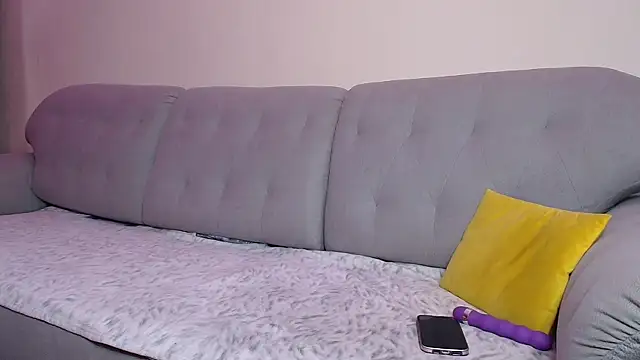 KathrineBerry online show from November 9, 2025, 6:06 am