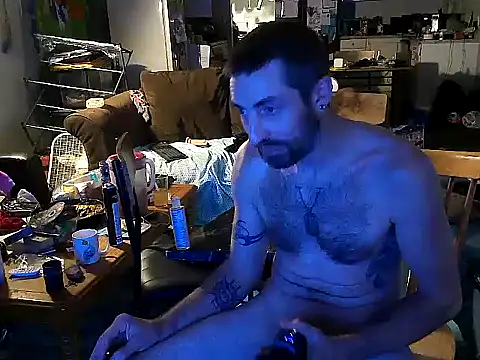 Snapshot of Bi_curious86 chatting on November 1, 2025, 9:58 am Bi curious86 online show from November 1, 2025, 9:58 am