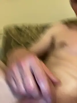 CuddlyFloat88 online show from March 19, 2026, 5:51 am