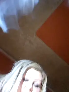 ducicsajsziii online show from January 31, 2026, 9:02 pm