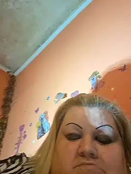 Snapshot of ducicsajsziii chatting on November 14, 2025, 8:45 pm ducicsajsziii online show from November 14, 2025, 8:45 pm