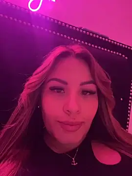 Snapshot of sexyyykloee chatting on December 5, 2025, 6:12 am sexyyykloee online show from December 5, 2025, 6:12 am