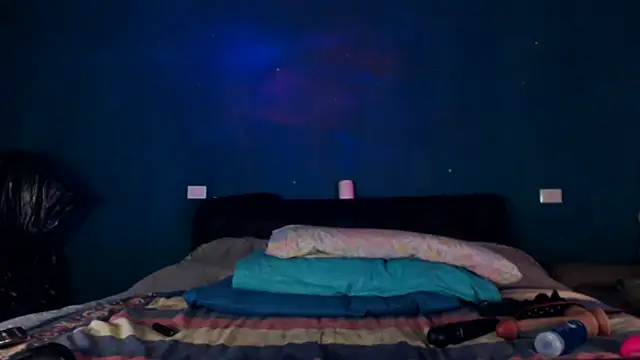 Karendolly  8 online show from March 10, 2026, 4:55 pm