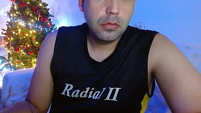 geeklatin88 online show from December 17, 2025, 6:29 am