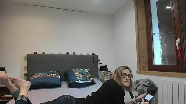 Snapshot of Madame_Callie chatting on June 1, 2026, 7:30 am Madame Callie online show from June 1, 2026, 7:30 am