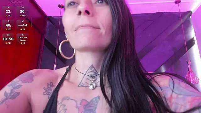 Snapshot of dark_gotica chatting on November 21, 2025, 7:24 pm dark gotica online show from November 21, 2025, 7:24 pm