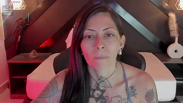 dark gotica online show from February 27, 2026, 7:14 pm