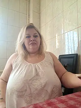 Snapshot of AriannaMilf chatting on February 22, 2025, 2:08 pm AriannaMilf online show from February 22, 2025, 2:08 pm