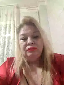 Snapshot of AriannaMilf chatting on February 16, 2025, 5:26 pm AriannaMilf online show from February 16, 2025, 5:26 pm
