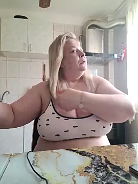 AriannaMilf online show from March 25, 2026, 7:08 am