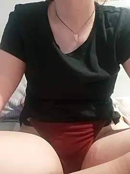 Snapshot of bruna_safadinhaa chatting on February 23, 2025, 7:17 pm bruna safadinhaa online show from February 23, 2025, 7:17 pm