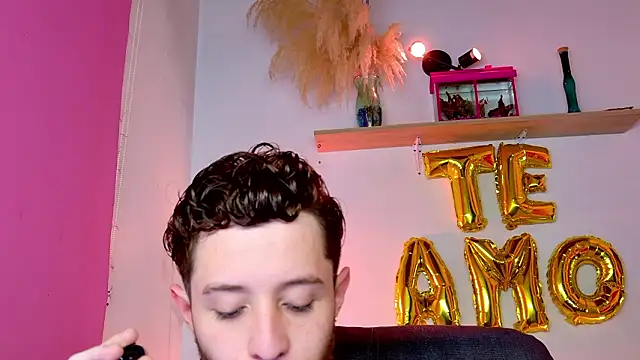 Juan Castano online show from February 15, 2026, 10:20 pm