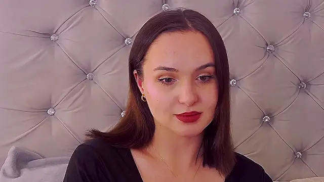 MeIisaLove online show from April 23, 2026, 3:02 pm