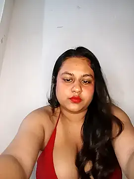 bumblebeegirl online show from March 29, 2026, 5:14 pm