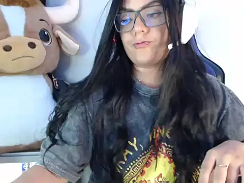 vane serrato online show from July 20, 2026, 4:20 am