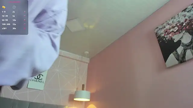 Snapshot of dolly_zoe chatting on November 26, 2025, 4:23 am dolly zoe online show from November 26, 2025, 4:23 am