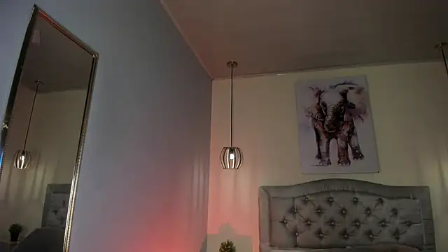 ayshel   online show from February 2, 2026, 8:52 pm