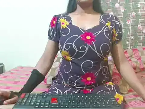 Snapshot of nikitahot3 chatting on March 21, 2025, 11:45 pm nikitahot3 online show from March 21, 2025, 11:45 pm