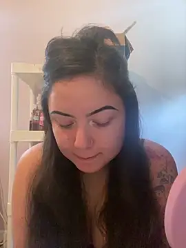 xocrybaby online show from February 14, 2026, 6:08 pm