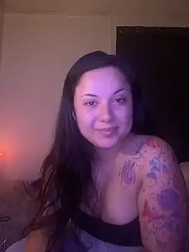 xocrybaby online show from October 13, 2025, 10:28 am