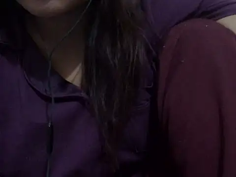 shekira99 online show from November 15, 2025, 1:15 pm